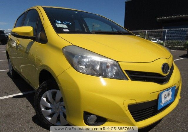 toyota vitz 2013 REALMOTOR_Y2023070457A-12 image 2