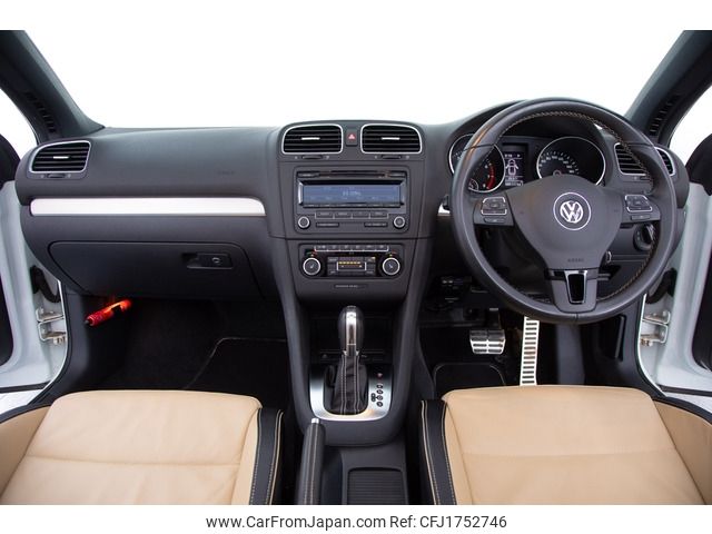 volkswagen golf-convertible 2013 CFJ1752746 image 2