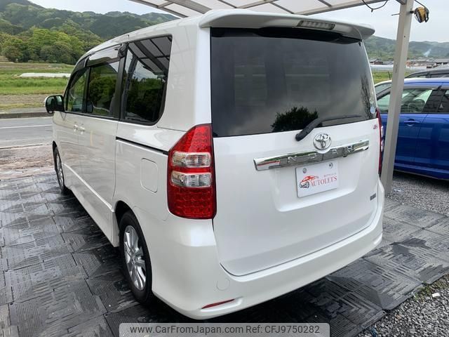 toyota noah 2010 quick_quick_DBA-ZRR70W_ZRR70-0339341 image 2