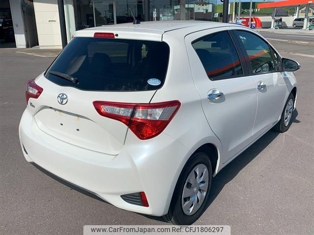 toyota vitz 2020 CFJ1806297 image 2