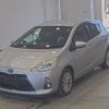 toyota aqua 2012 CFJ1537335 image 1