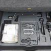 lexus ls 2011 504749-RAOID:13578 image 28