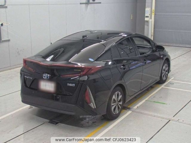 toyota prius-phv 2017 -TOYOTA--Prius PHV ZVW52-3060633---TOYOTA--Prius PHV ZVW52-3060633- image 2