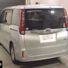 toyota noah 2014 -TOYOTA--Noah ZWR80G-0050972---TOYOTA--Noah ZWR80G-0050972- image 2