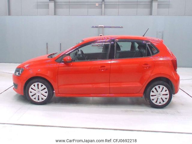 volkswagen polo 2013 NIKYO_JB44760 image 2