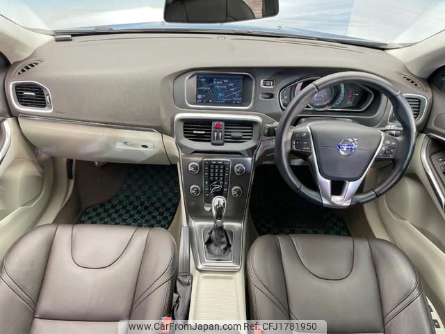 volvo v40 2014 CFJ1781950 image 2