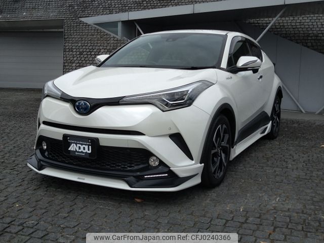 toyota c-hr 2018 -TOYOTA--C-HR DAA-ZYX10--ZYX10-2125107---TOYOTA--C-HR DAA-ZYX10--ZYX10-2125107- image 1