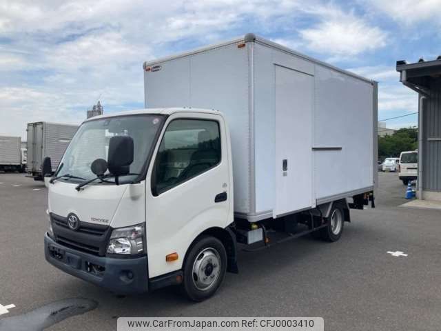 toyota toyoace 2017 -TOYOTA--Toyoace TPG-XZU710--XZU710-0024019---TOYOTA--Toyoace TPG-XZU710--XZU710-0024019- image 1