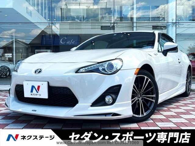 toyota 86 2015 -TOYOTA--86 DBA-ZN6--ZN6-058981---TOYOTA--86 DBA-ZN6--ZN6-058981- image 1