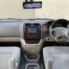 toyota grand-hiace 2002 quick_quick_VCH10W_0034261 image 3