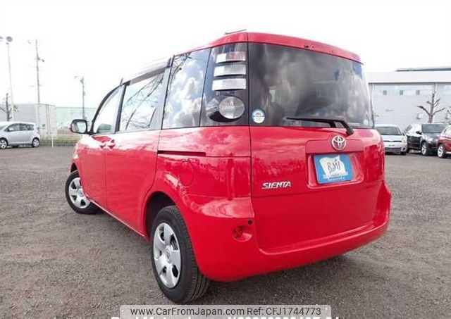 toyota sienta 2007 CFJ1744773 image 2