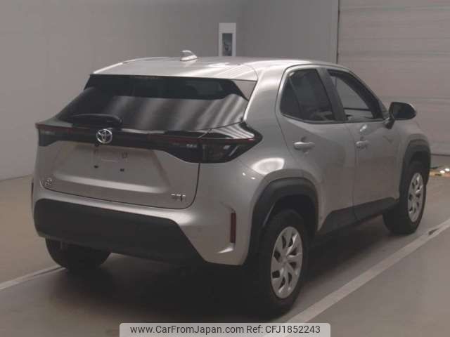 toyota yaris-cross 2021 CFJ1852243 image 2