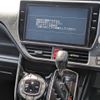 toyota noah 2017 -TOYOTA--Noah ZRR80W--0387588---TOYOTA--Noah ZRR80W--0387588- image 22