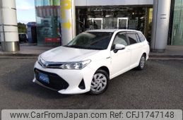 toyota corolla-fielder 2018 CFJ1747148