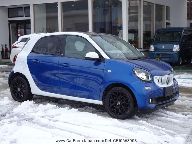 smart forfour 2018 -SMART--Smart Forfour 453044--2Y140935---SMART--Smart Forfour 453044--2Y140935- image 1