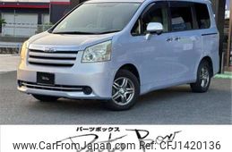 toyota noah 2009 -TOYOTA 【浜松 501ﾌ6011】--Noah DBA-ZRR70G--ZRR70-0246447---TOYOTA 【浜松 501ﾌ6011】--Noah DBA-ZRR70G--ZRR70-0246447-