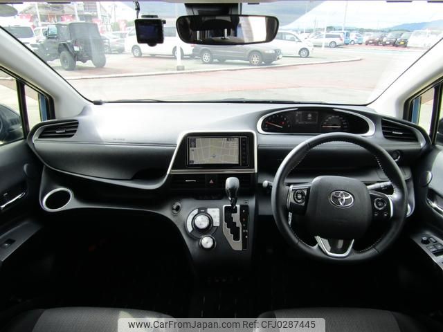 toyota sienta 2022 GOO_JP_988024100600201170001 image 2