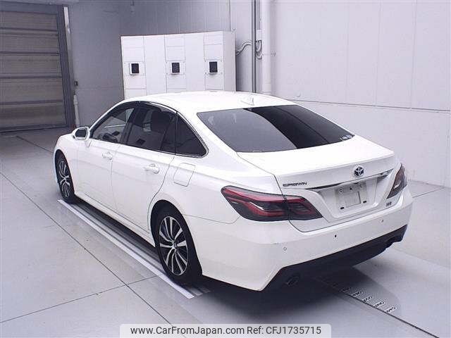 toyota crown 2020 CFJ1735715 image 2