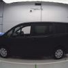 toyota voxy 2018 -TOYOTA--Voxy ZRR80G-0420573---TOYOTA--Voxy ZRR80G-0420573- image 5