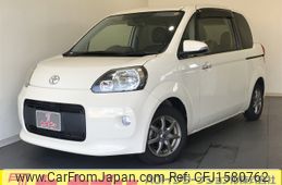 toyota porte 2013 CFJ1580762