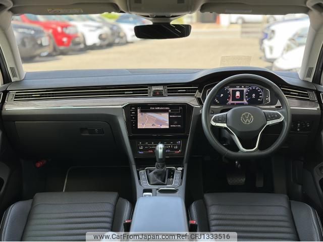 volkswagen passat-variant 2024 quick_quick_3CDPC_WVWZZZ3C1RE031040 image 2