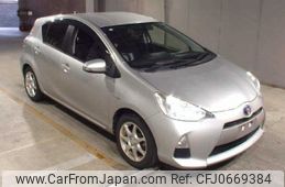 toyota aqua 2014 -TOYOTA--AQUA NHP10--NHP10-6354977---TOYOTA--AQUA NHP10--NHP10-6354977-