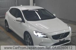 volvo v40 2019 -VOLVO--Volvo V40 YV1MVA8RDK2565195---VOLVO--Volvo V40 YV1MVA8RDK2565195-