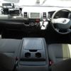 toyota regiusace-van 2016 GOO_JP_700056043930250508004 image 2