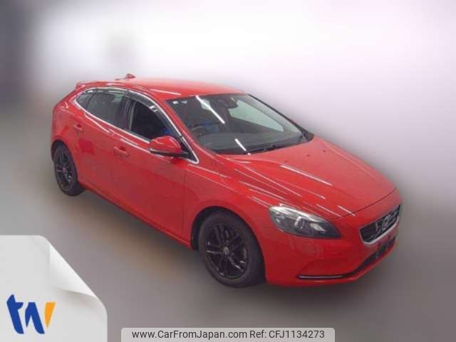 volvo v40 2013 -VOLVO--Volvo V40 DBA-MB4164T--YV1MV485BE2111950---VOLVO--Volvo V40 DBA-MB4164T--YV1MV485BE2111950- image 1