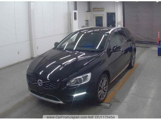 volvo v60 2018 quick_quick_LDA-FD4204T_YV1FZA8RDJ2059570 image 1