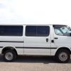 toyota hiace-van 2003 REALMOTOR_N2024060017F-12 image 9