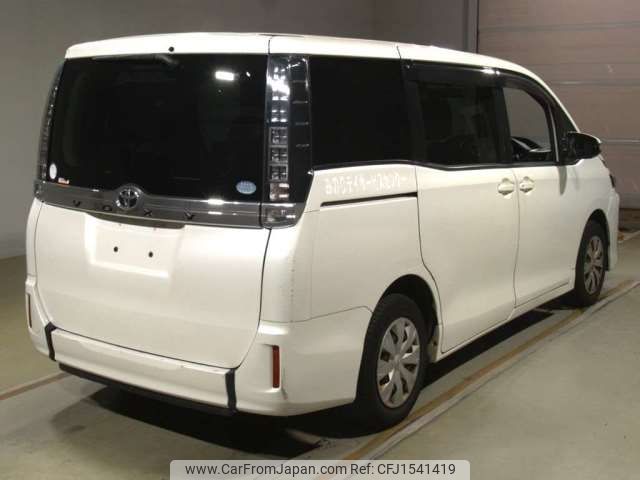 toyota voxy 2014 CFJ1541419 image 2
