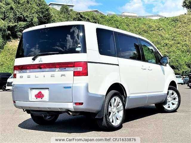 mitsubishi delica-d5 2011 CFJ1633876 image 2