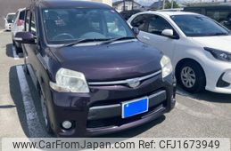 toyota sienta 2012 CFJ1673949