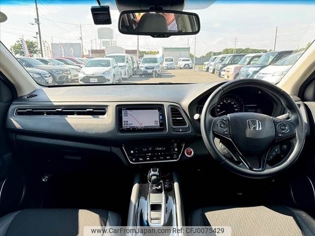 honda vezel 2018 -HONDA--VEZEL DAA-RU3--RU3-1300689---HONDA--VEZEL DAA-RU3--RU3-1300689- image 2