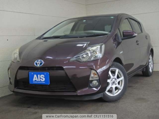 toyota aqua 2014 -TOYOTA--AQUA DAA-NHP10--NHP10-2330875---TOYOTA--AQUA DAA-NHP10--NHP10-2330875- image 1