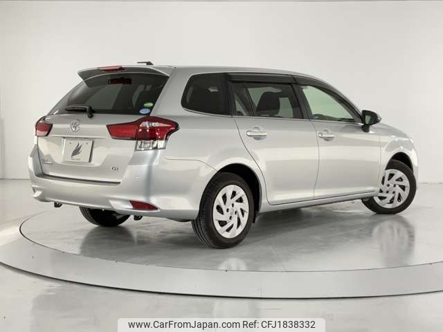 toyota corolla-fielder 2018 CFJ1838332 image 2