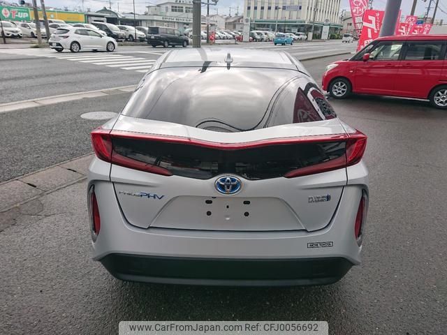 toyota prius-phv 2017 -TOYOTA--Prius PHV ZVW52--3021679---TOYOTA--Prius PHV ZVW52--3021679- image 2