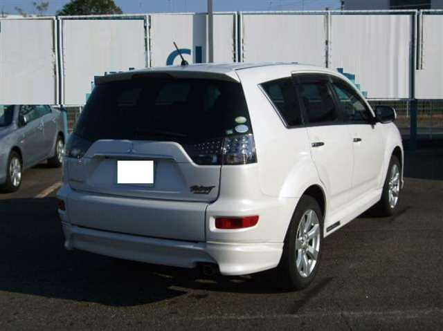 mitsubishi outlander 2011 160407215534 image 2