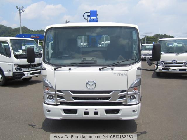 mazda titan 2023 GOO_NET_EXCHANGE_0510272A30240906W001 image 2