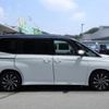 toyota voxy 2022 CFJ1554285 image 4