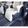 toyota granace 2023 quick_quick_3DA-GDH303W_GDH303-1002827 image 13