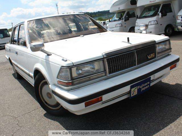 Nissan cedric 1987