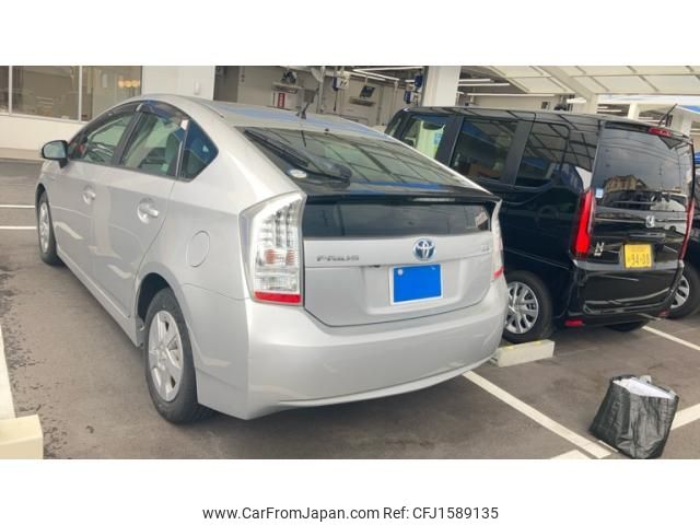 toyota prius 2010 CFJ1589135 image 2