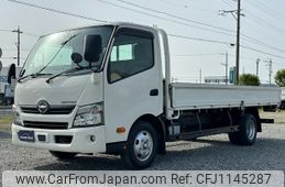 hino dutro 2018 GOO_NET_EXCHANGE_0602502A30250513W002