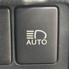 lexus is 2017 CFJ1821669 image 11