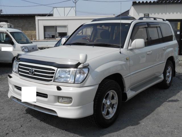 car_4077a3ab-0a50-4d60-aac7-