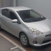toyota aqua 2012 CFJ1523583 image 6