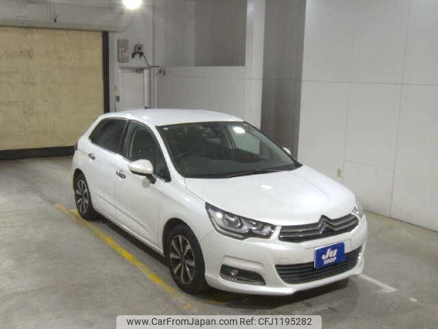 citroen c4 2017 -CITROEN 【鹿児島 301ﾂ5576】--Citroen C4 B7BH01--HY519986---CITROEN 【鹿児島 301ﾂ5576】--Citroen C4 B7BH01--HY519986- image 1