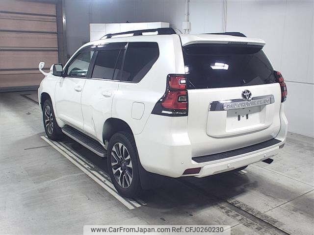 toyota land-cruiser-prado 2021 -TOYOTA--Land Cruiser Prado TRJ150W-0136084---TOYOTA--Land Cruiser Prado TRJ150W-0136084- image 2